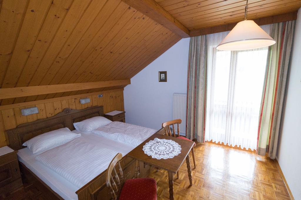Ferienhof Alte Post, Apartments Weißbriach Buitenkant foto